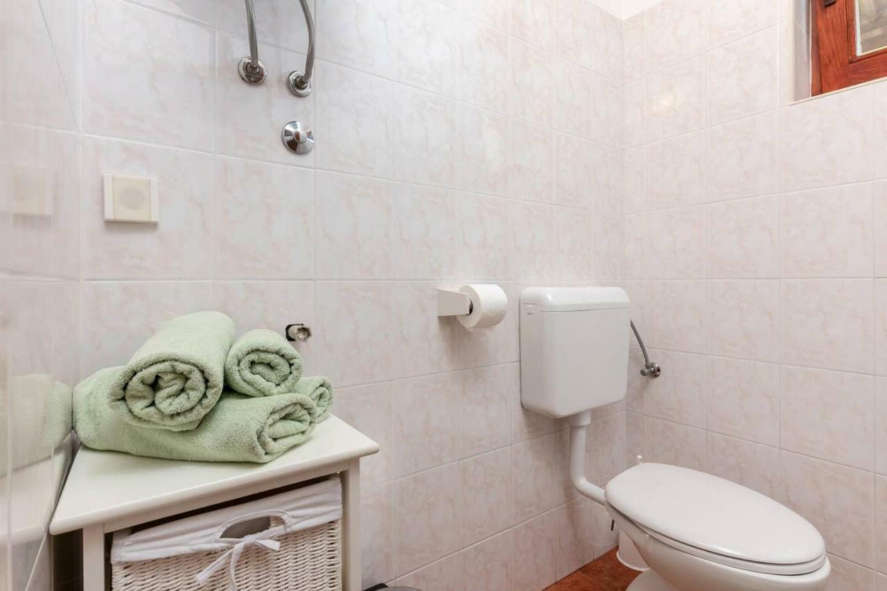Studio Apartment Vrsar Exterior photo